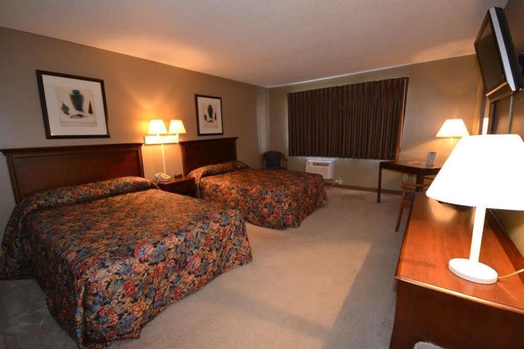 Western Inn Каунсъл Блъфс Екстериор снимка